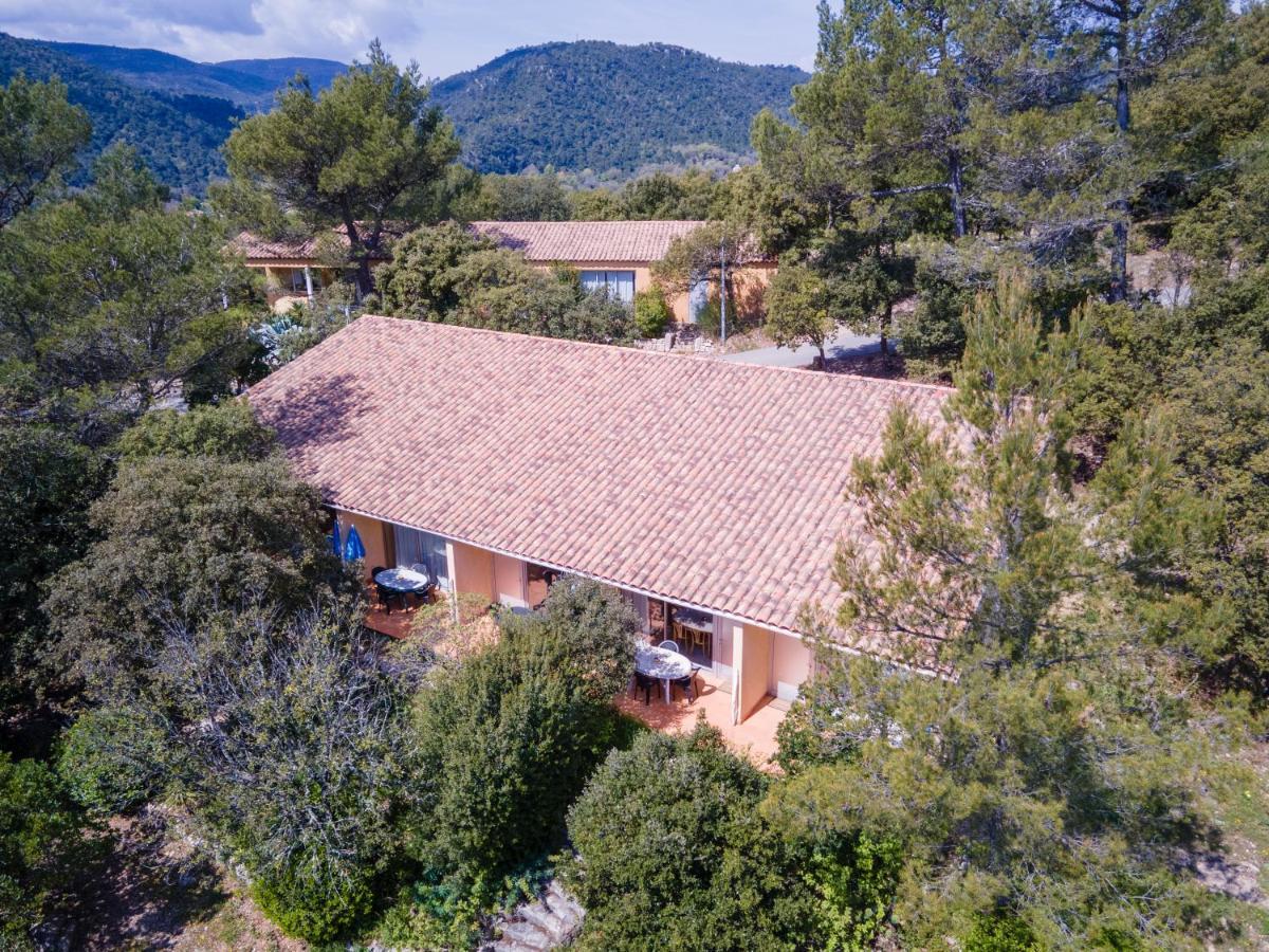 Les Arbousiers Village Hotel Provencal La Roquebrussanne Экстерьер фото